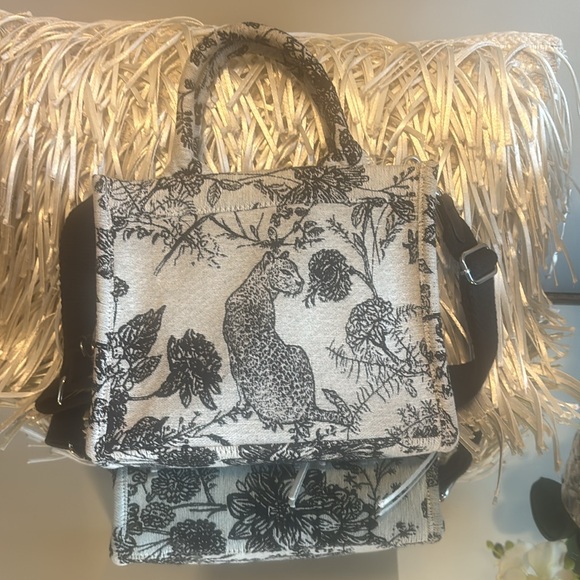 Cutest cat bags ever❤️❤️ - Picture 3 of 5